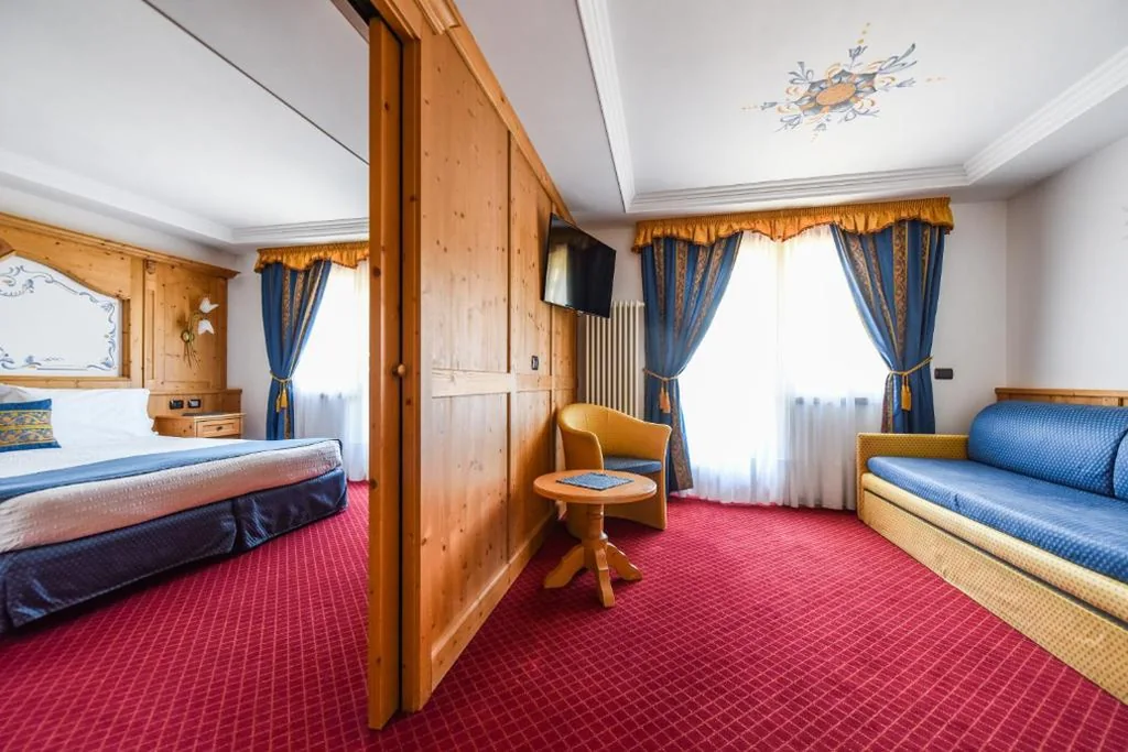 Junior Suite — Hotel Antares