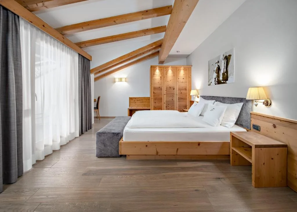 Junior Suite — Hotel Chalet Dlaces