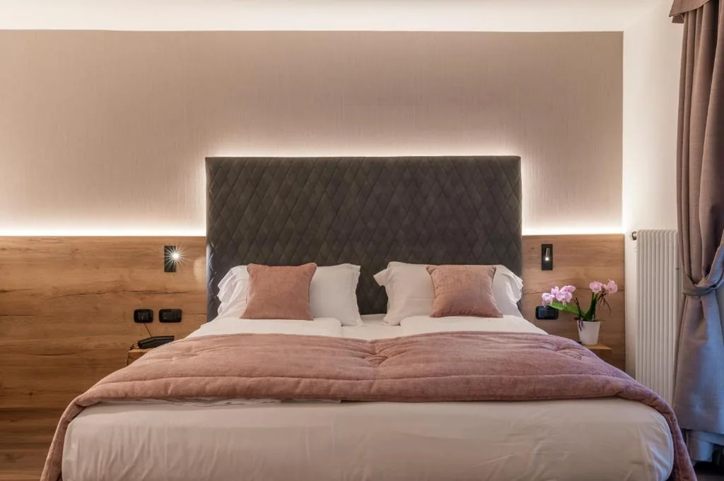 Junior Suite — Hotel Meida