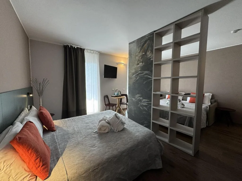 Junior Suite — Hotel Royal