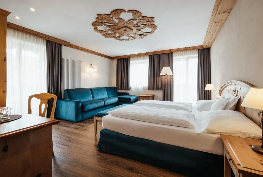 Junior Suite — Kristallhotel Corona-Krone