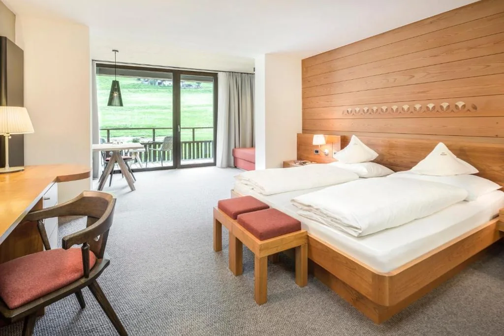 Junior Suite — Pra Palmer The Green B&B