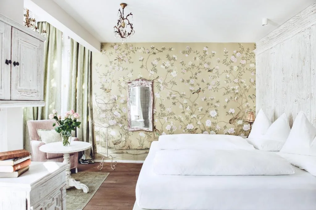 Junior Suite — Relais & Chateaux Hotel Castel Fragsburg
