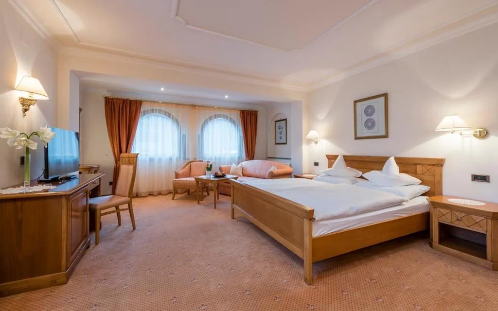 Junior Suite — Romantik Hotel & Restaurant Stafler