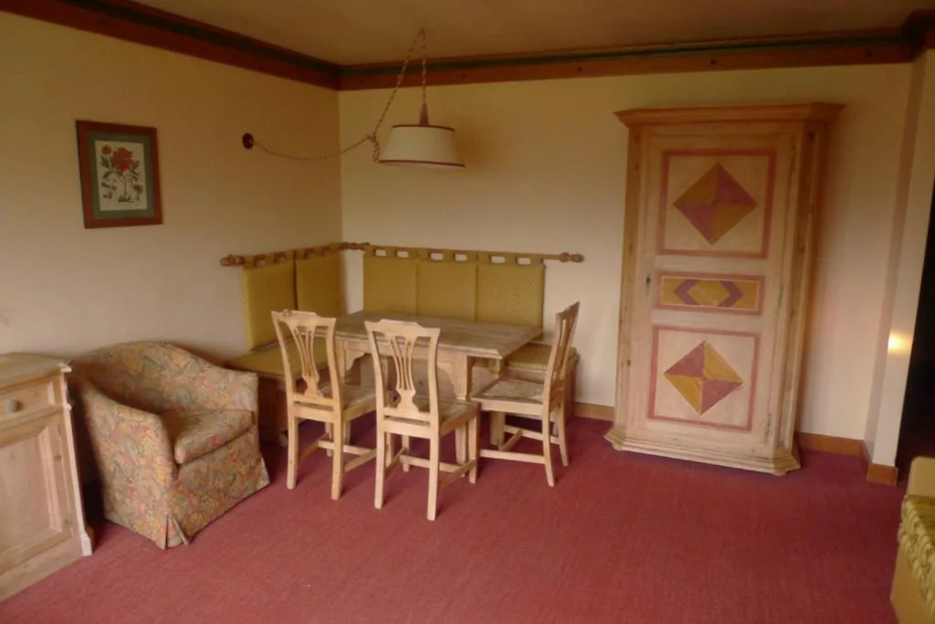 Junior Suite — RTA Hotel Catturani