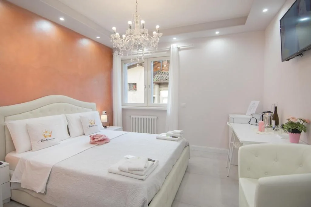 Klemi, rooms in old town Dolomia best home Check in automatico — foto 6