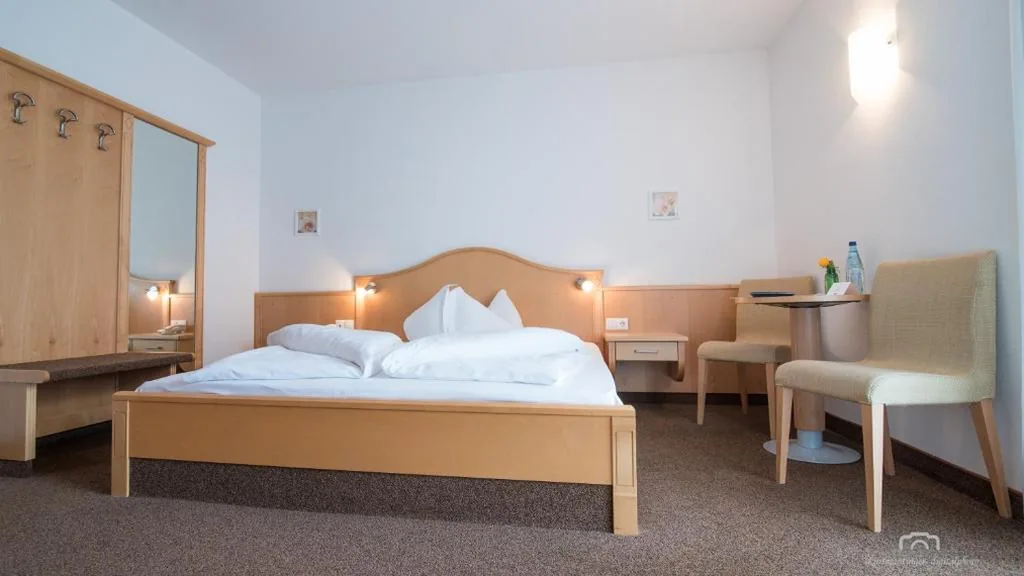 Kreuzstein Bed&Breakfast — foto 8