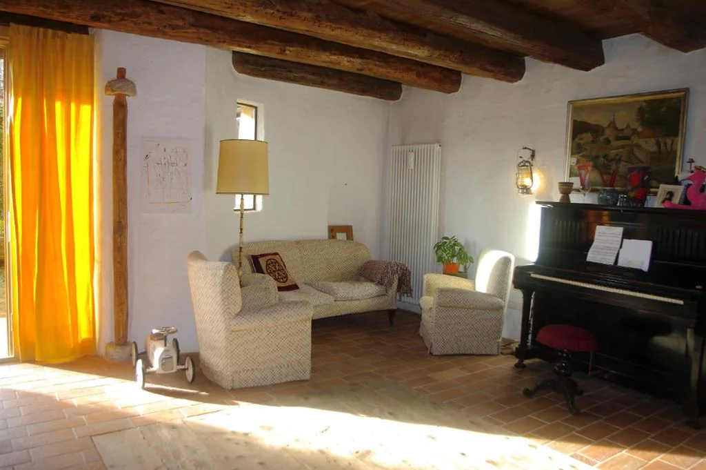 La Casa Altrui- Camere e Zona relax con Giardino