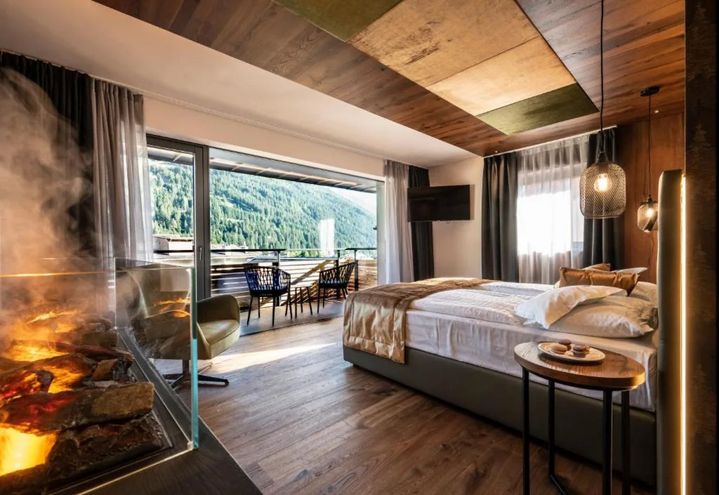 Ladinia Dolomites View – Adults Only