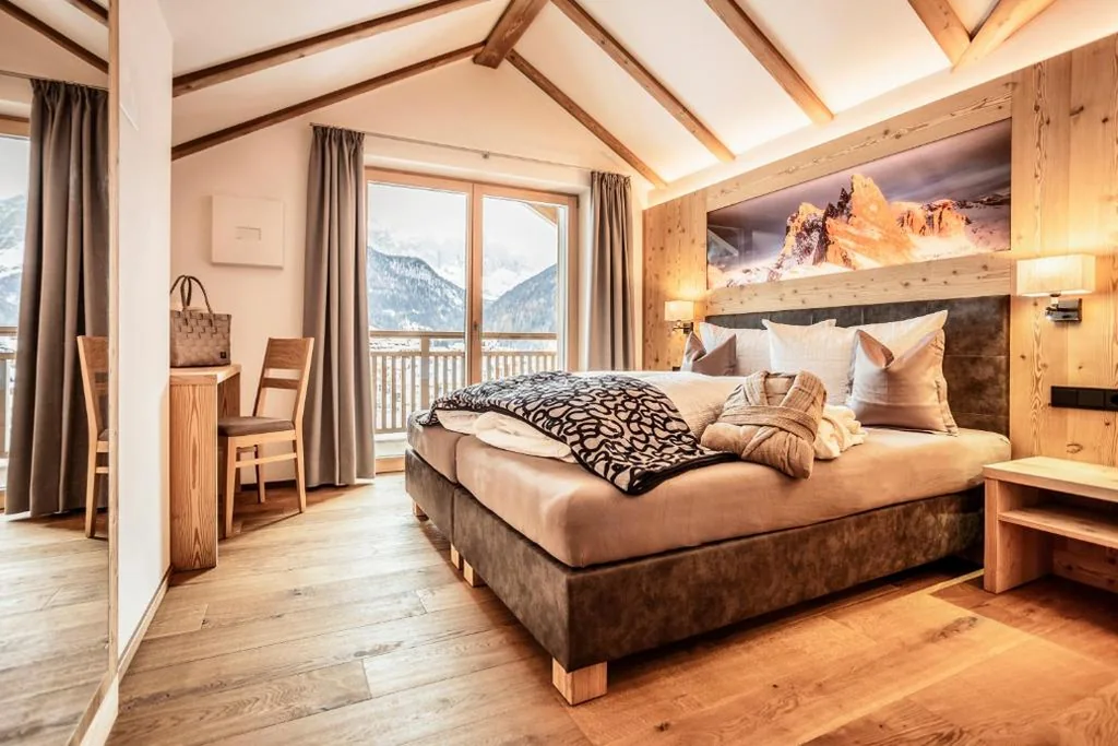 Luxury Chalet Plazola