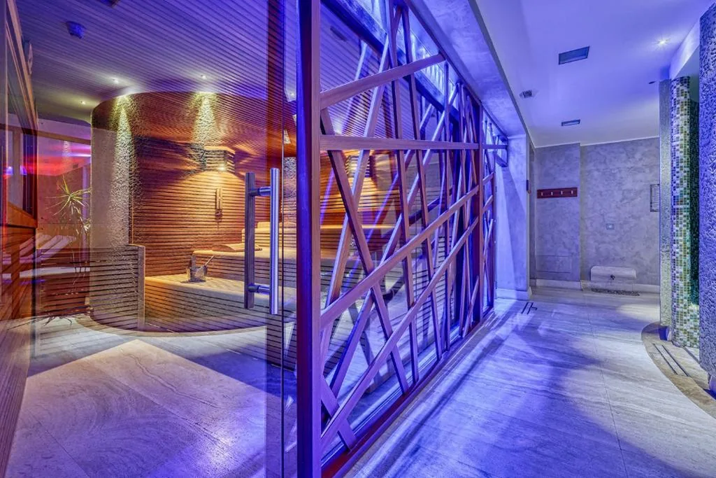 Majestic Hotel — foto 3