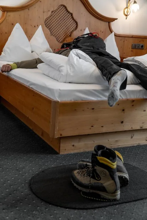 Monolocale — Hotel Wochtla Buam Aktivhotel am Kronplatz mit Sauna
