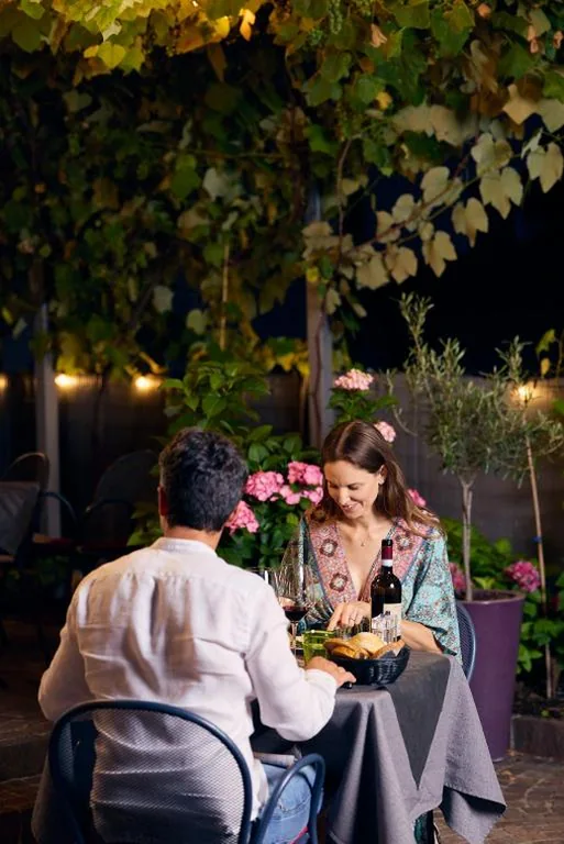 Rolly – Rooms & Restaurant