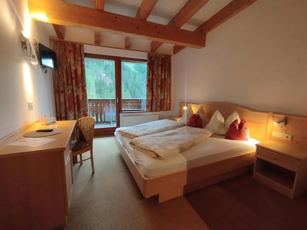 romy’s B&B
