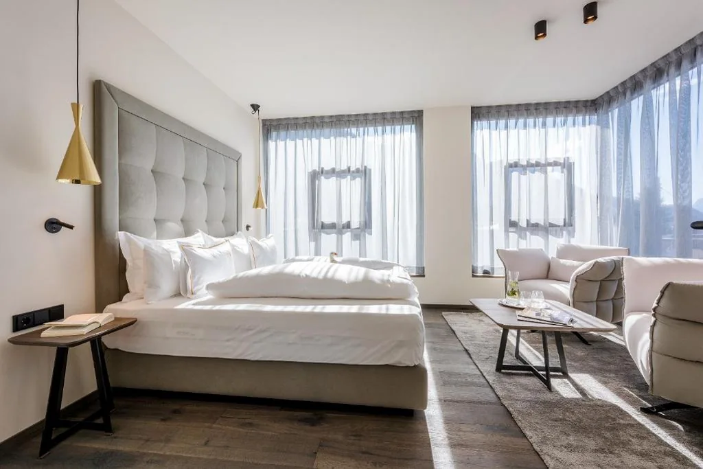 Suite with 1 Bedroom and Sauna — Hotel Ansitz Plantiz