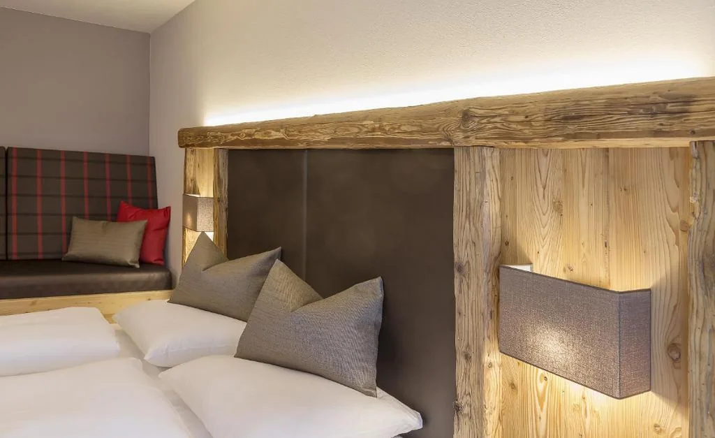 Suite con 1 Camera da Letto e Vista Giardino — Hotel Anewandter