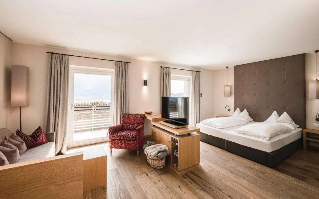 Suite con Balcone — Hotel Mitterplatt (Schenna Resort)