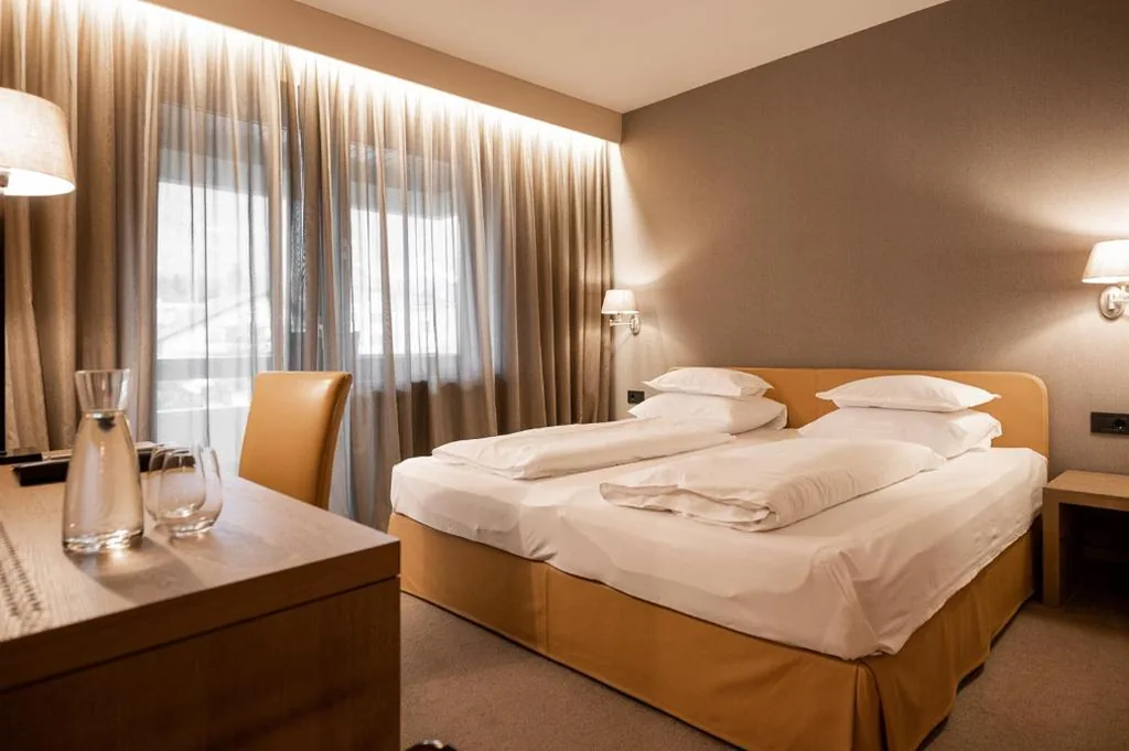 Suite con Balcone — Hotel Pollinger