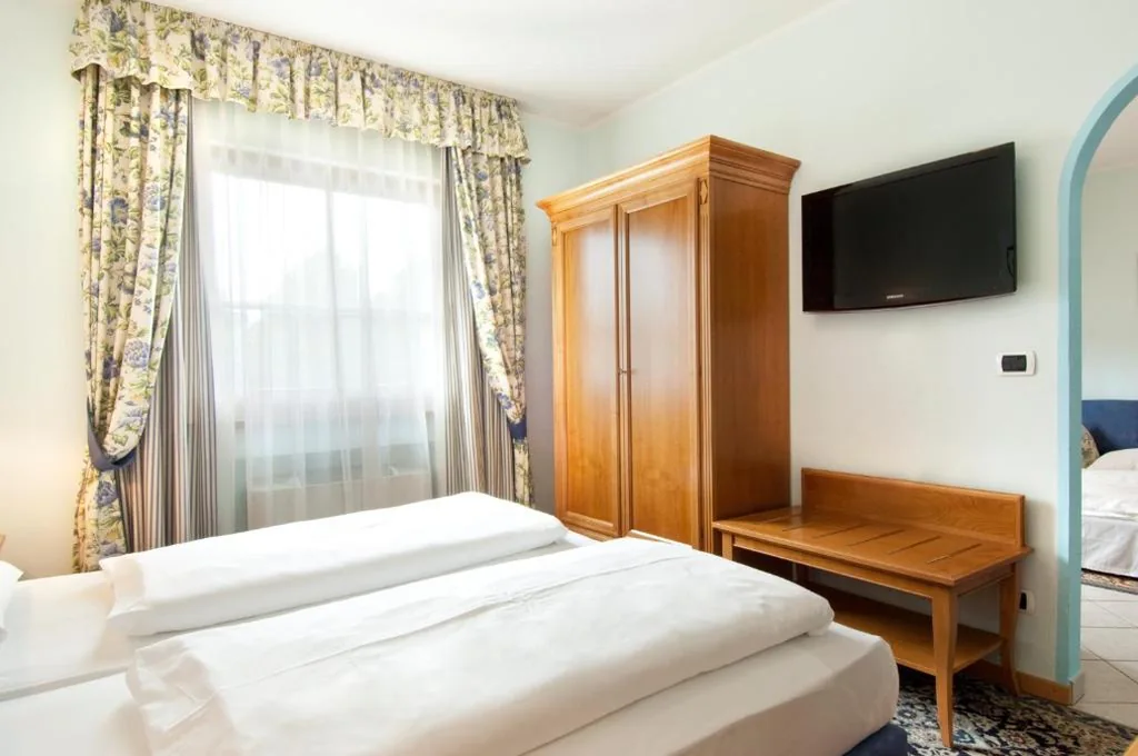 Suite con Balcone — Hotel Ristorante Lewald