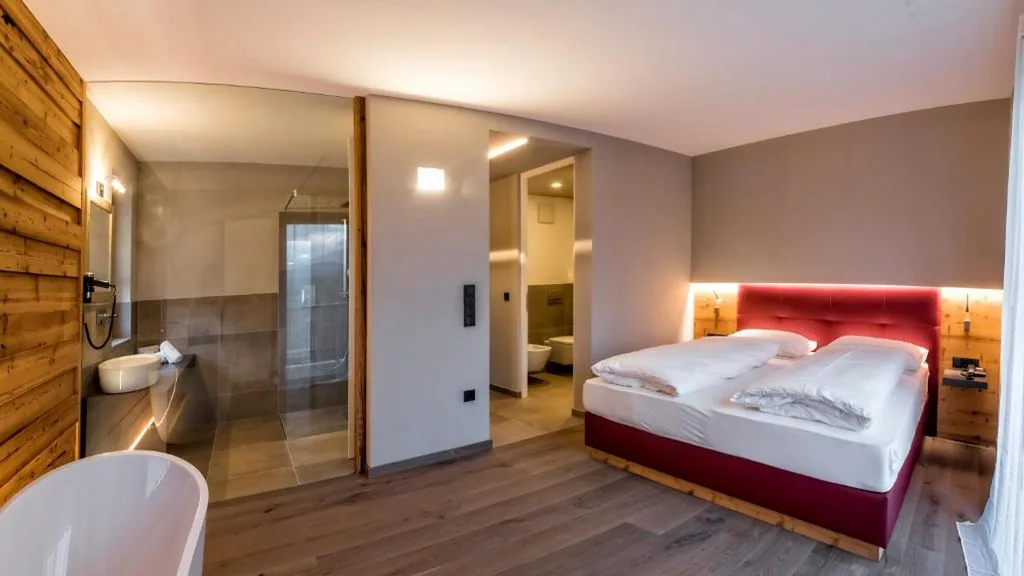 Suite con Balcone — Hotel Weingut Klosterhof