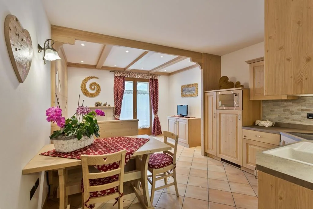 Suite with Balcony — Residence Ronchi