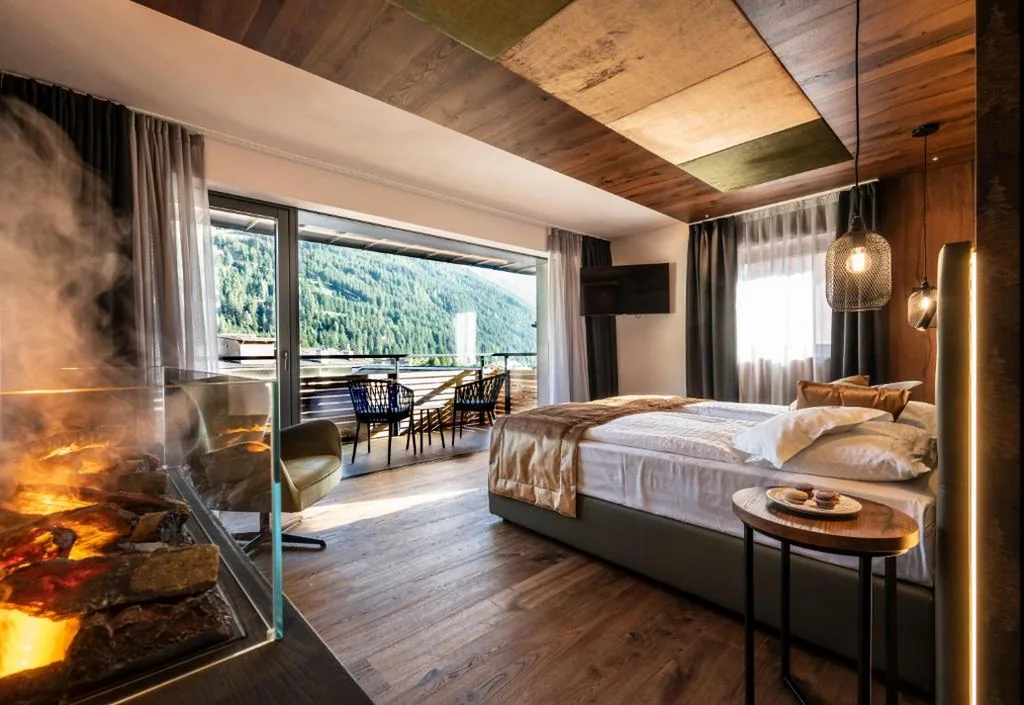 Suite con Sauna — Ladinia Dolomites View – Adults Only