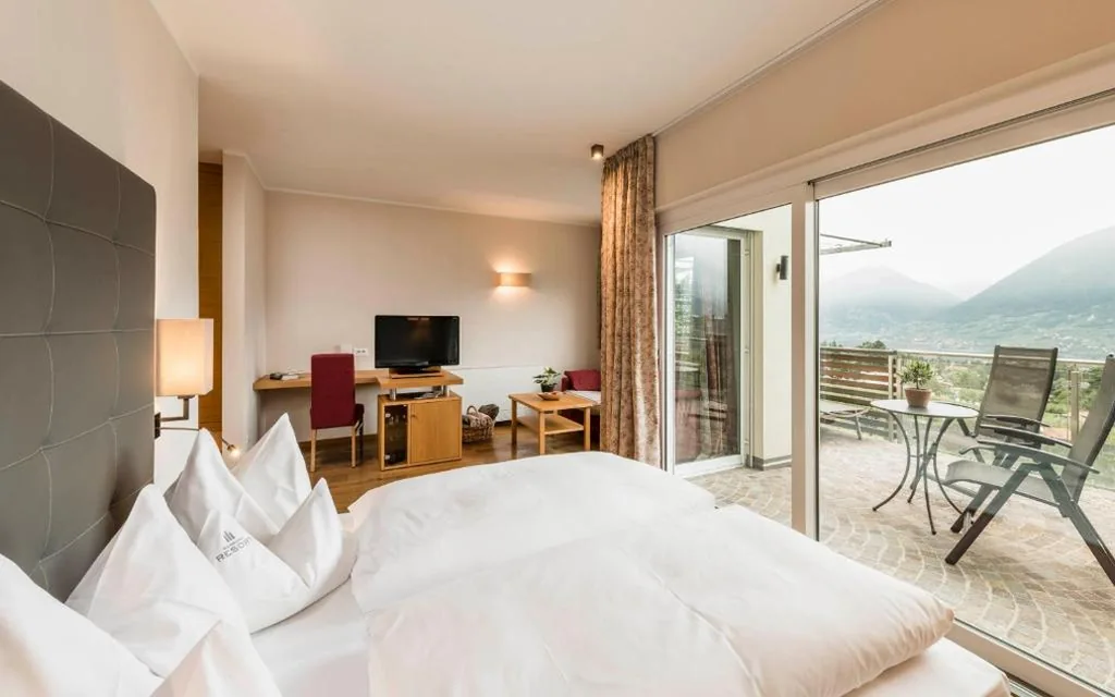 Suite con Terrazza — Hotel Mitterplatt (Schenna Resort)