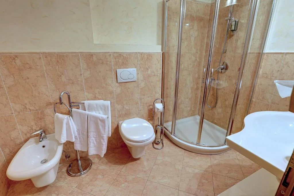 Suite con Vasca Idromassaggio — Leading Relax Hotel Maria