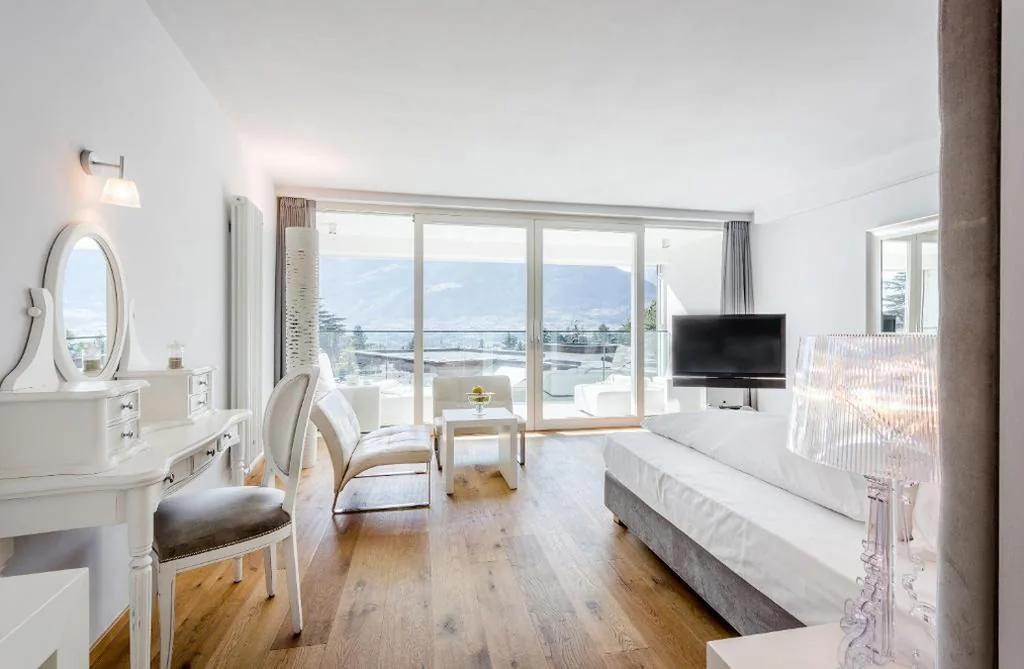 Suite with a View — Hotel Ansitz Plantiz