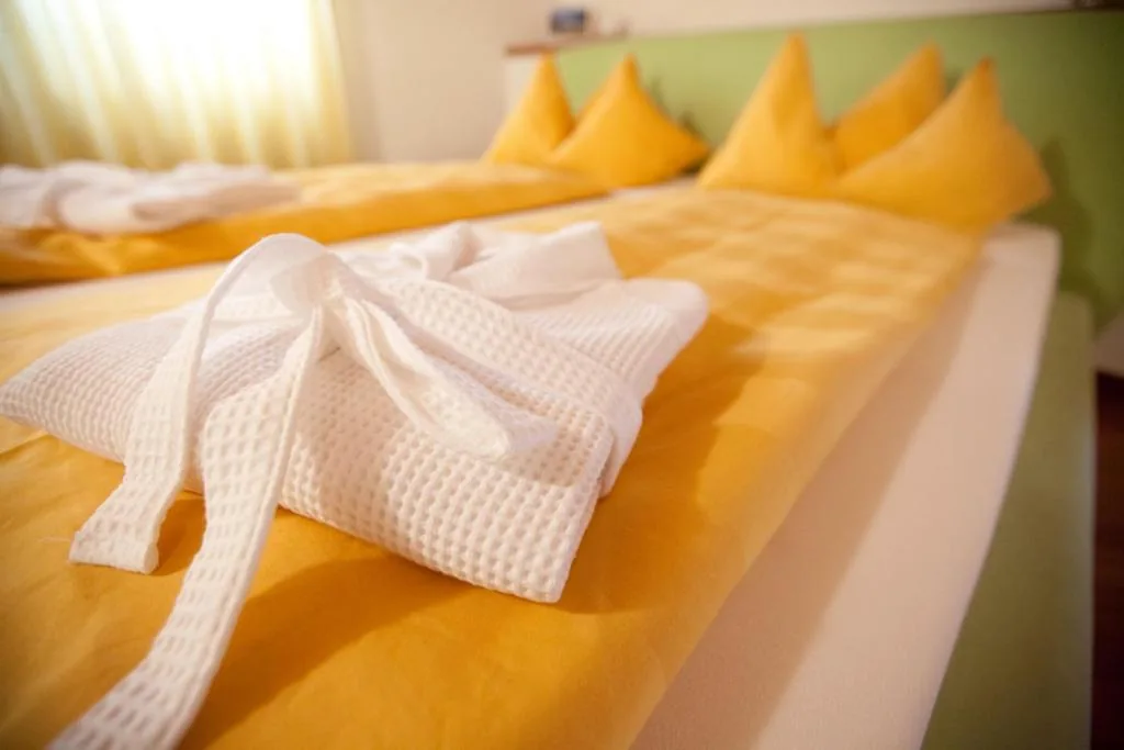Suite con Vista Lago — Appartamenti LEON D’ORO