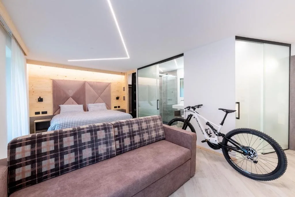 Suite con Vista Montagna — Chalet Pineta relax location