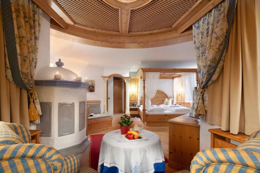 Suite con Vista Montagna — Hotel Al Sonnenhof