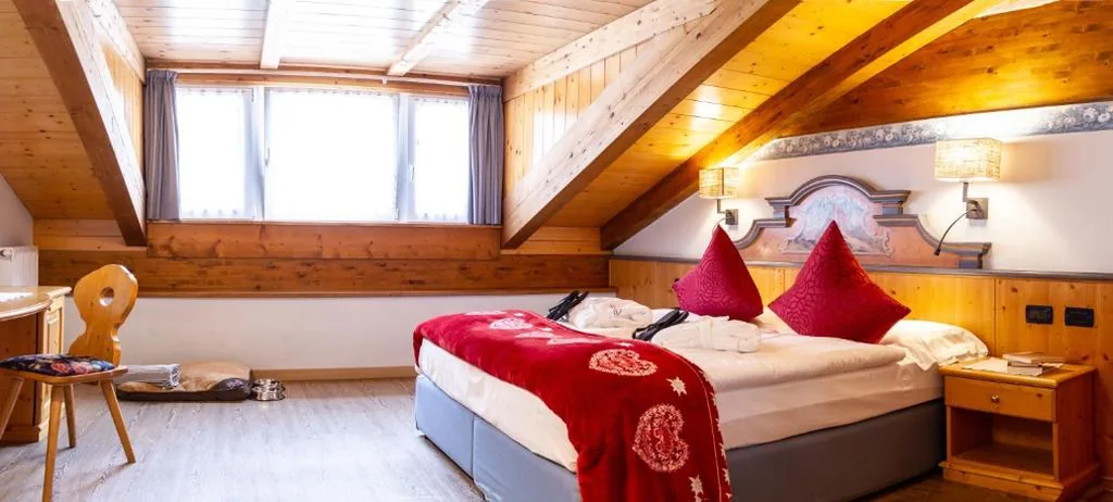 Suite con Vista Montagna — Hotel Cirelle Suite & Spa