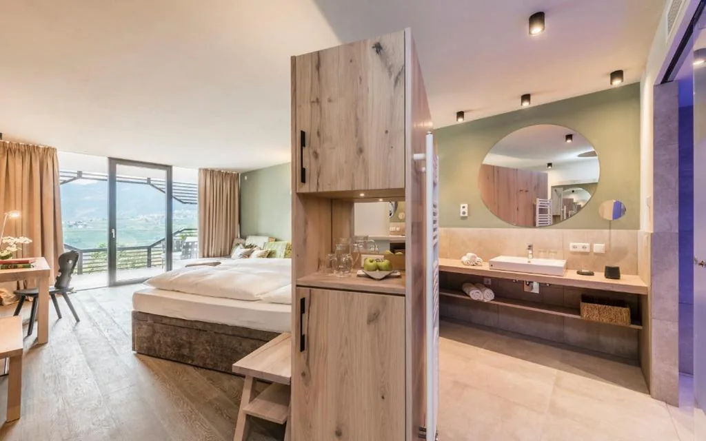 Suite con Vista Montagna — Hotel Rosengarten (Schenna Resort)