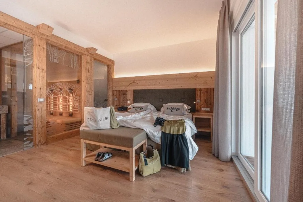 Suite — Cristallo Sport & Wellness Hotel