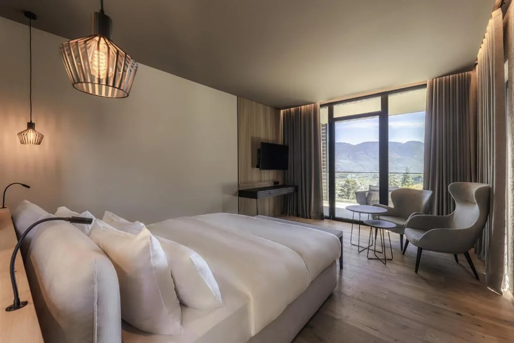 Suite Deluxe — Avidea – Adults Only