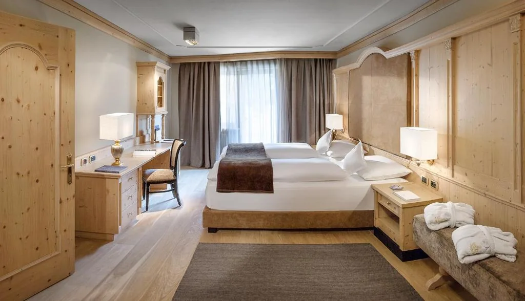 Suite Deluxe — Gardena Grödnerhof – Hotel & Spa