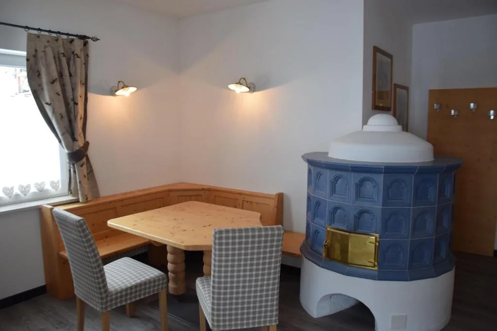 Deluxe Suite — Hotel Valacia