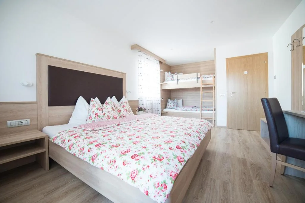 Suite Familiare Deluxe — Residence Ravisa Dolomites