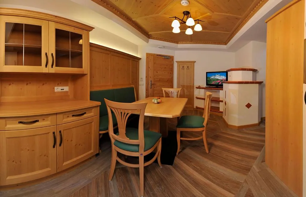 Suite Familiare — Hotel Sureghes