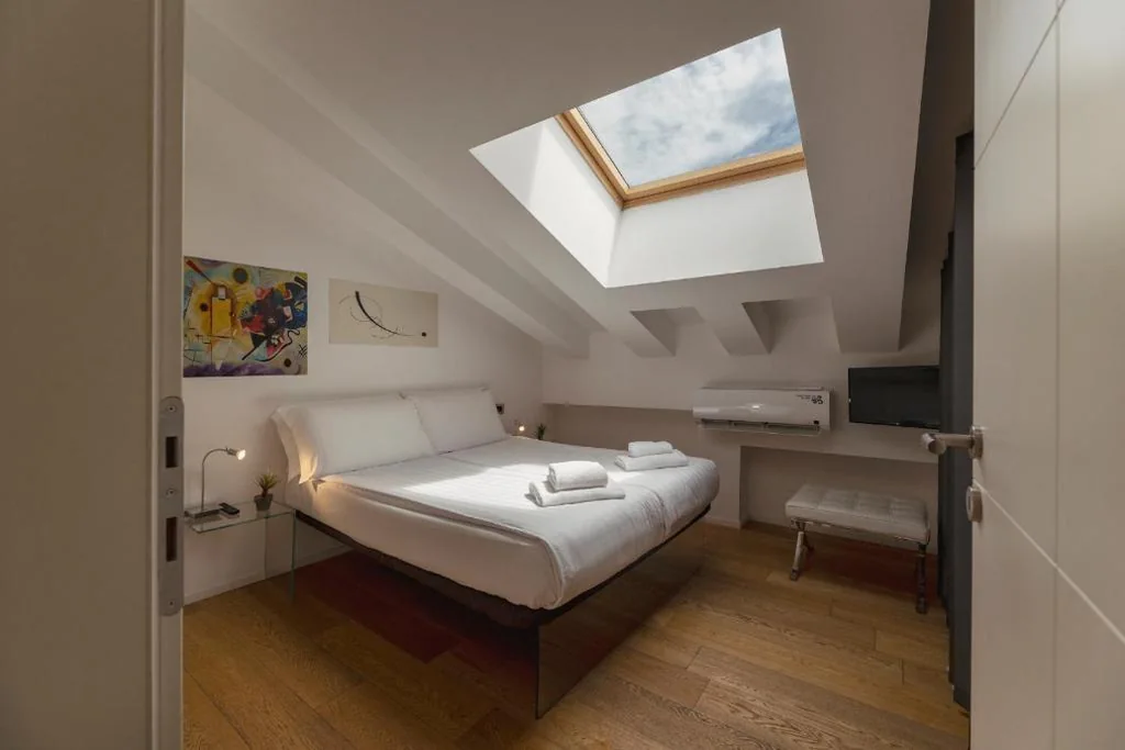 Suite — HEART OF TRENTO Loft & Rooms