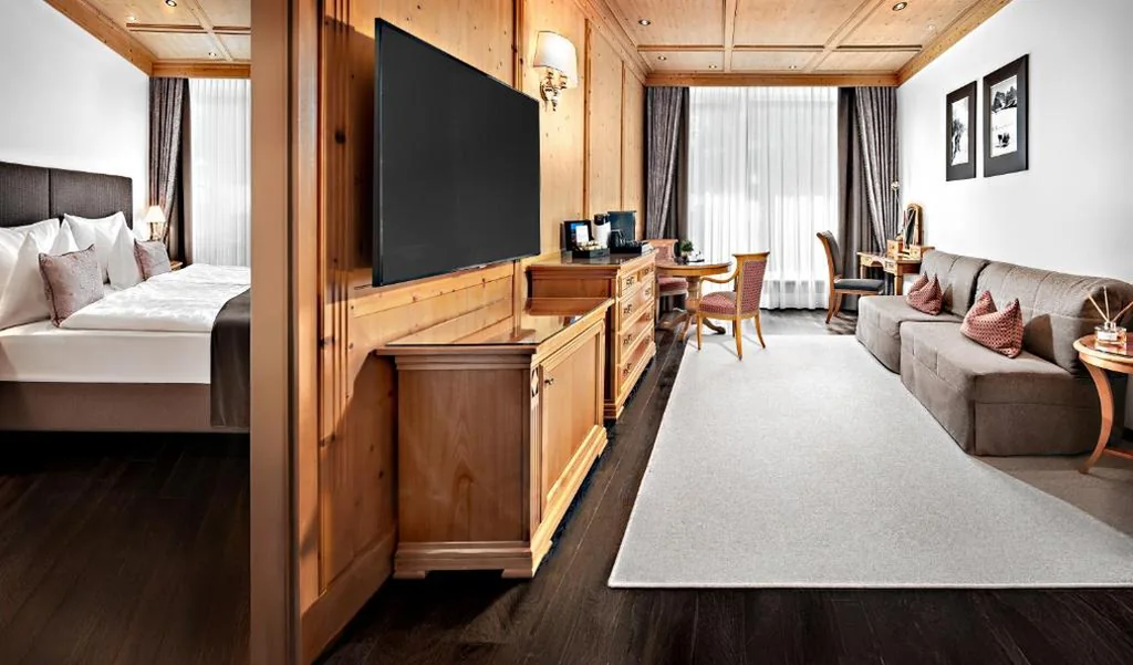Suite — Hotel Alpenroyal – The Leading Hotels of the World