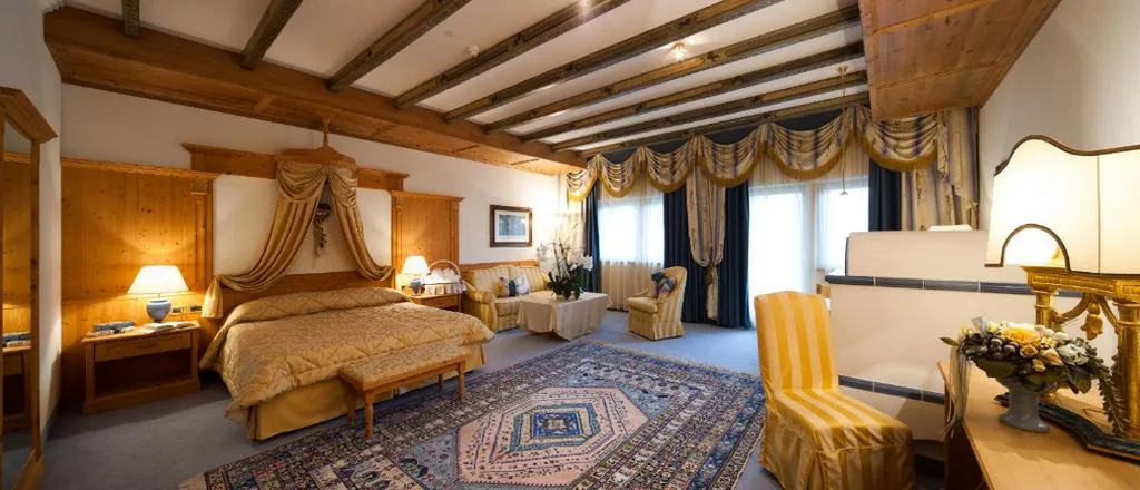 Suite — Hotel Sassongher – Preferred Hotels & Resorts