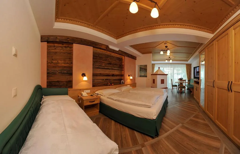 Suite — Hotel Sureghes