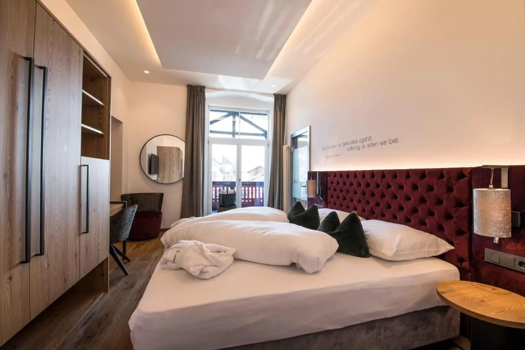 Suite Junior con Vista Montagna — Grand Hotel Wolkenstein