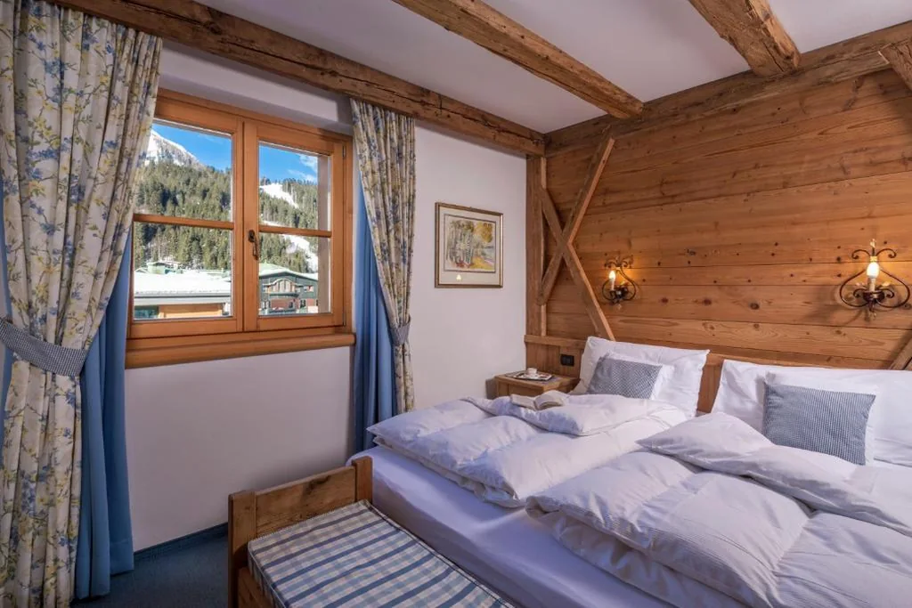 Suite Junior con Vista Montagna — Hotel Chalet Del Sogno