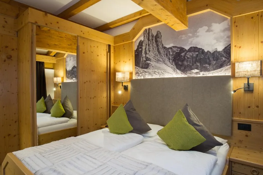 Suite King con 2 Camere da Letto - Su 2 Livelli — Hotel Cirelle Suite & Spa
