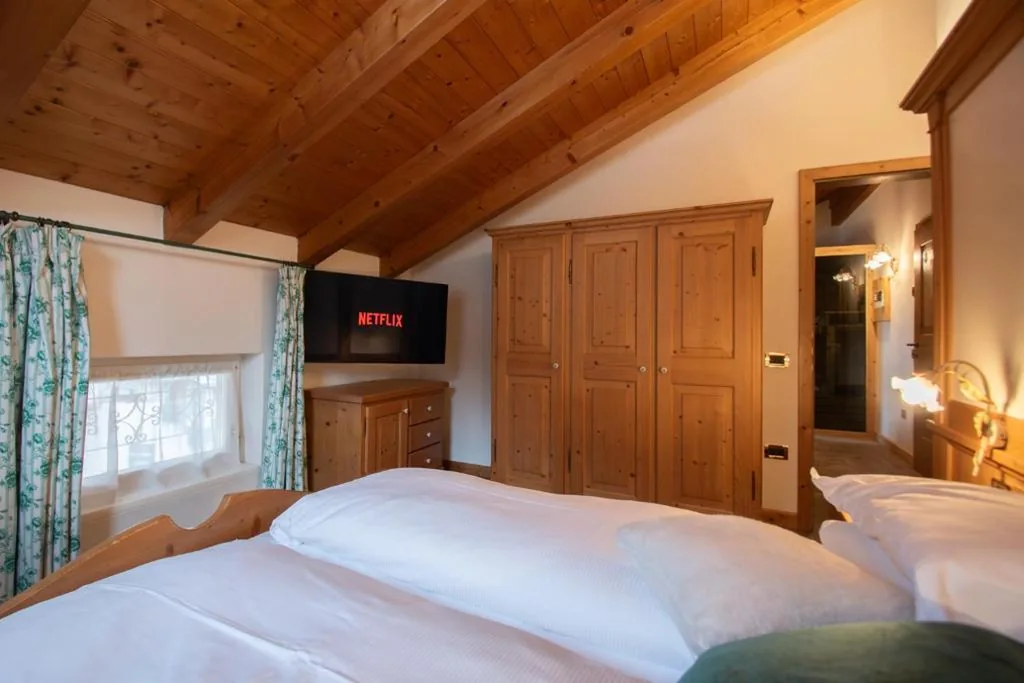 King Deluxe Suite — Kaiserkrone Chalet & Spa