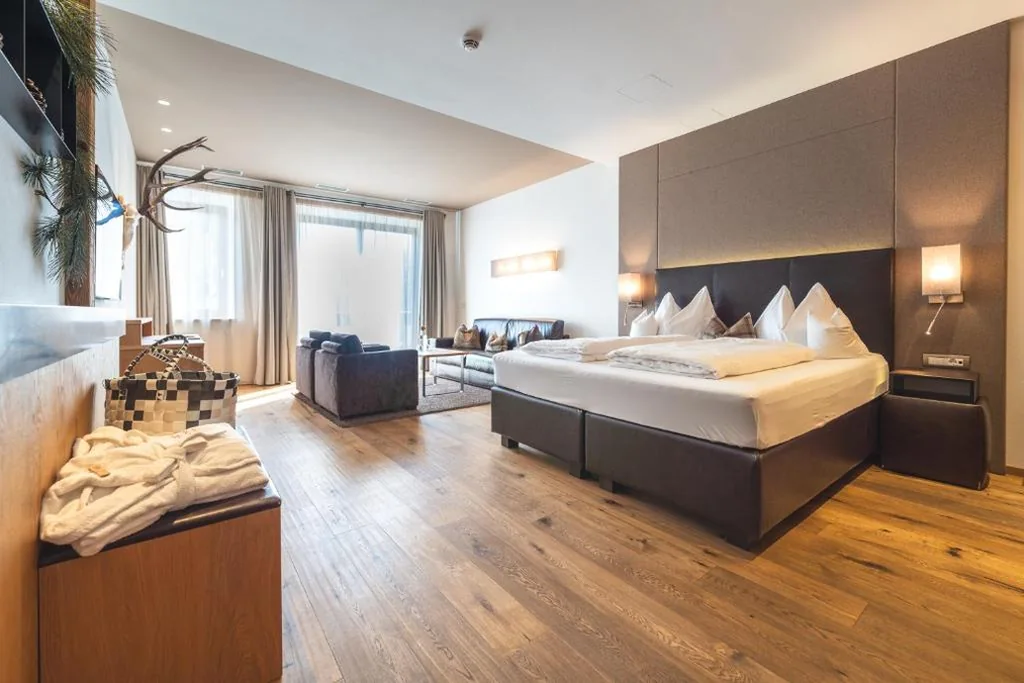 Superior Suite — Hotel Schlosswirt