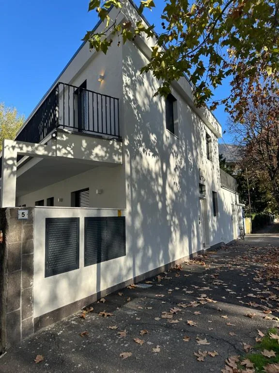 Villa Hajdi Q & U